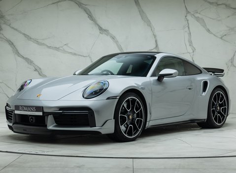 Porsche 911 Turbo S (992) 1