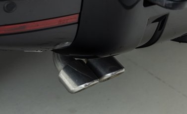 Land Rover Defender 110 V8 Carpathian Edition OVERFINCH 44