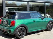 Mini Hatch Cooper 1.5 Sport Comfort / Navigation 3 door - SAT NAV - JCW STYLING 2
