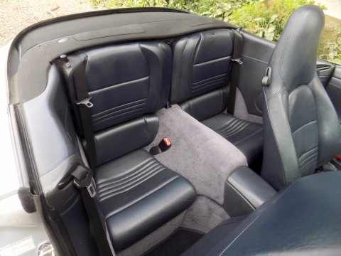 Porsche 911 Carrera 3.4 Tiptronic S Cabriolet 13