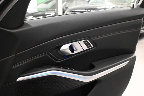 BMW 3 Series 2.0 320d M Sport MHEV Auto 5dr 43