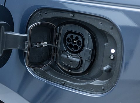 Land Rover Range Rover P460e Autobiography LWB 35