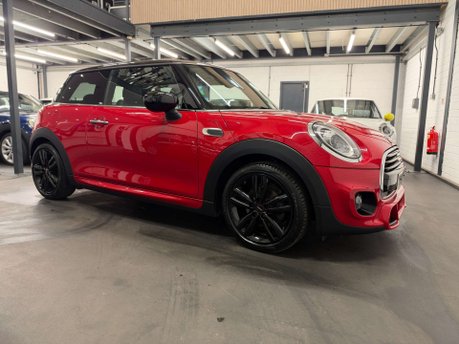Mini Hatch 1.5 Cooper Sport 3dr