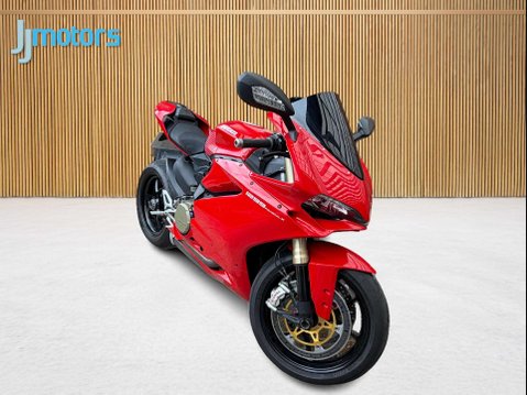 Ducati 1299 1299 Super Sports Petrol Manual Euro 3 (197 ps) 6