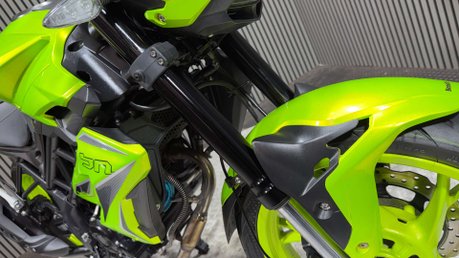 Benelli BN 2025 ONLY 4K IDEAL COMMUTER / LEARNER BIKE 125CC NAKED 29