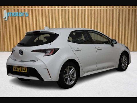 Toyota Corolla 1.8 VVT-h GPF Icon Tech Hatchback 5dr Petrol Hybrid CVT Euro 6 (s/s) (122 p 4