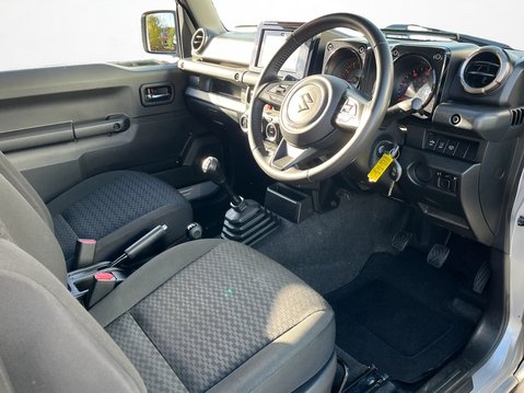 Suzuki Jimny 1.5 SZ5 ALLGRIP 3dr 16