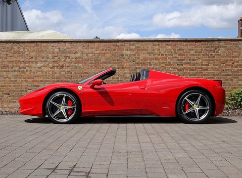 Ferrari 458 Spider 21