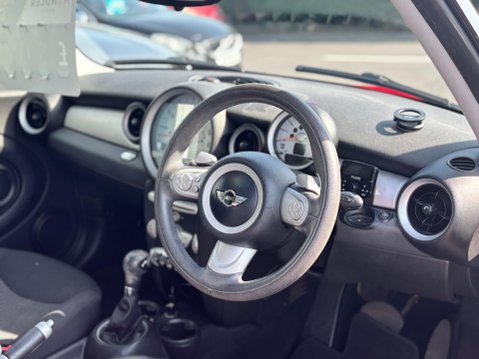 Mini Hatch 1.6 Cooper Steptronic Euro 4 3dr 5