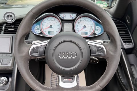 Audi R8 GT QUATTRO V10 SPYDER - 1 OF 33 - BUCKET SEATS -CERAMIC BRAKES 7