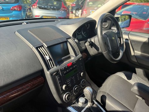 Land Rover Freelander 2 3.2 i6 HSE SUV 5dr Petrol Auto 4WD Euro 4 (233 ps) 8