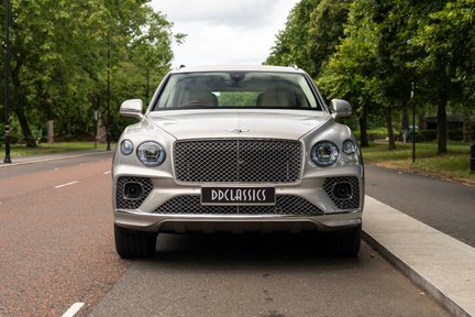 Bentley Bentayga V8 5