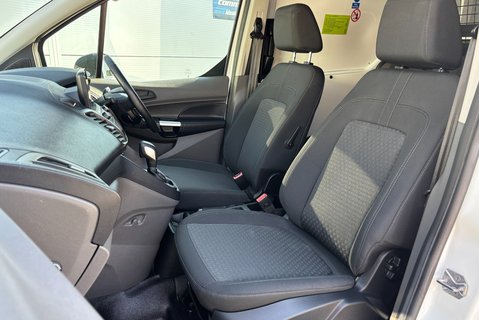 Ford Transit Connect 230 L2 Trend DCIV Automatic 120 ps Tdci - Sat Nav / Air Con / Camera 3