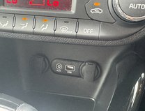 Kia Ceed 1.6 CRDi 3 Hatchback 5dr Diesel DCT Euro 6 (s/s) (134 bhp) 28