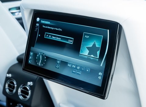 Rolls-Royce Cullinan Black Badge 19