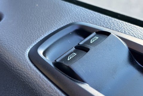 Ford Transit 350 Drw 130 ps L3 Utility Cab Tipper - Tow Axle 36