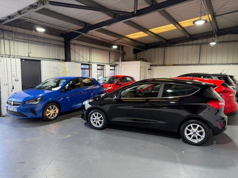 Ford Fiesta 1.0T EcoBoost Zetec Euro 6 (s/s) 3dr 5