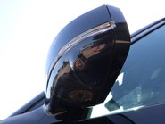 Land Rover Discovery 3.0 HSE- X Dynamic 22 inch wheels climate pack full hi gloss black pack  13