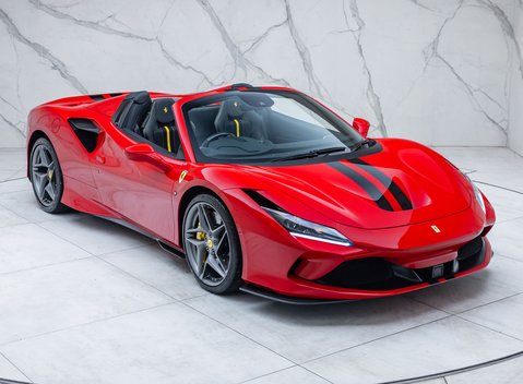 Ferrari F8 Spider 9