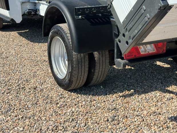 Ford Transit Tipper MWB L2 Leader 350 Air Con EURO 6 12