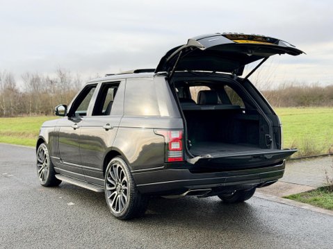 Land Rover Range Rover 4.4 SD V8 Autobiography Auto 4WD Euro 5 5dr 17