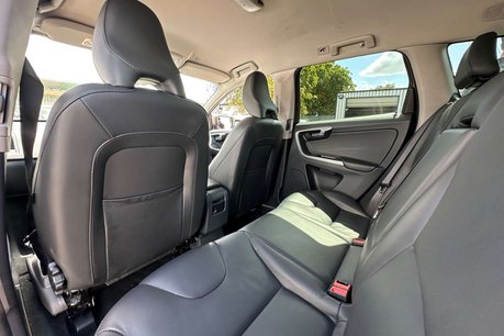 Volvo XC60 2.4 D4 SE Lux Nav SUV 5dr Diesel Auto AWD Euro 6 (s/s) (190 ps) 19