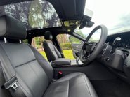 Land Rover Range Rover Velar DYNAMIC SE 17