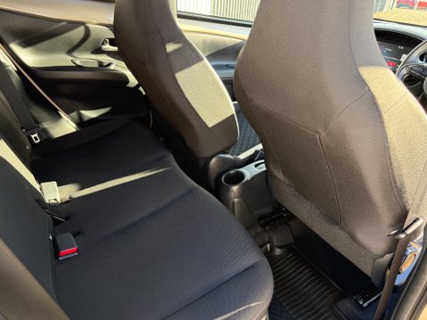 Toyota Aygo X VVT-I EDGE 20