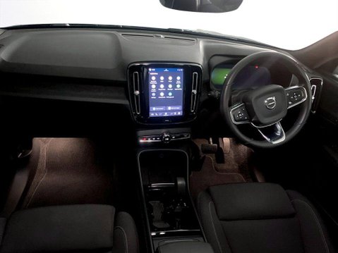 Volvo XC40 Recharge 69kWh Plus SUV 5dr Electric Auto (231 ps) Cruise Control - DAB Ra 18