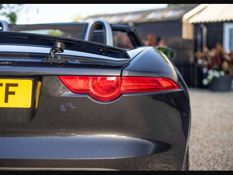 Jaguar F-Type 3.0 F-Type V6 Auto 2dr 26