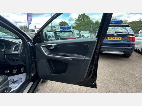 Volvo XC60 2.0 D4 R-Design Lux Nav Euro 6 (s/s) 5dr 17