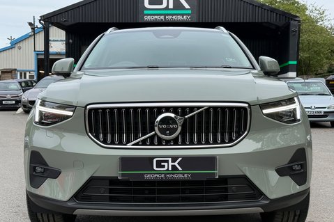 Volvo XC40 B3 ULTRA 8