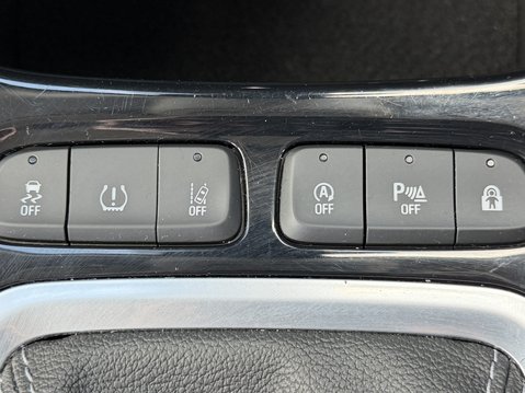 Vauxhall Crossland 1.2 Turbo Ultimate 5dr 27