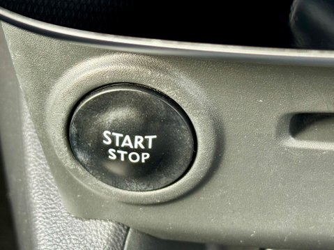 Renault Clio DYNAMIQUE NAV 37