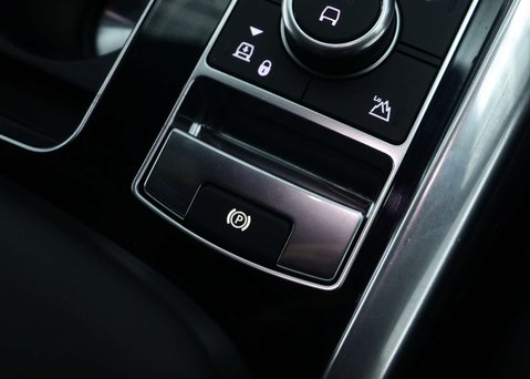 Land Rover Range Rover Sport 2.0 P400e 13.1kWh HSE Silver SUV 5dr Petrol Plug-in Hybrid Auto 4WD Euro 6 39