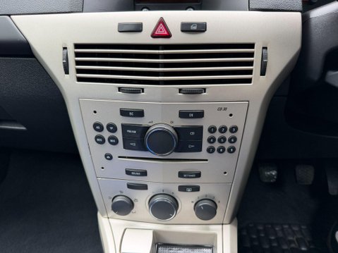 Vauxhall Astra 1.3 CDTi 16v Club Car Derived Van 3dr Diesel Manual (130 g/km, 89 bhp) 33