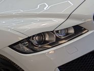 Jaguar F-Pace 2.0 F-Pace Chequered Flag AWD D Auto 4WD 5dr 18