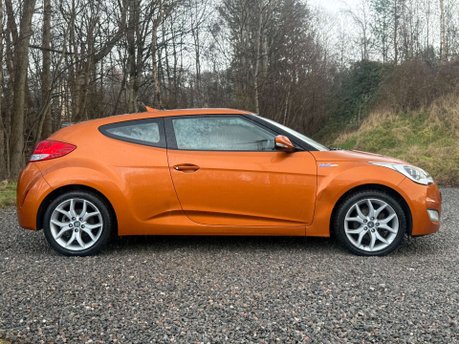Hyundai Veloster 1.6 Veloster Blue Drive GDi 4dr