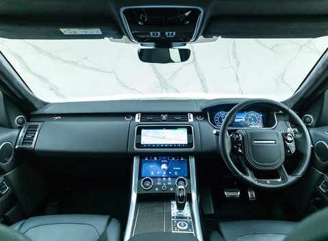 Land Rover Range Rover Sport 5.0 SVR Carbon Edition 15