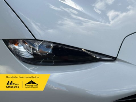 Mazda MX-5 1.5 MX-5 RF SE-L Nav 2dr 11