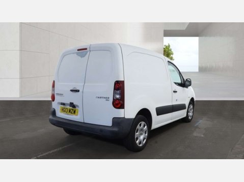 Peugeot Partner 1.6 eHDi 850 Professional Panel Van 4dr Diesel Manual L1 (s/s) (129 g/km, 9 5