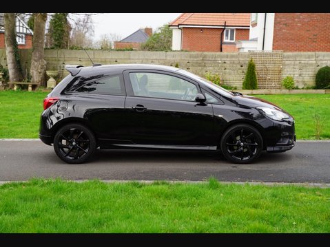 Vauxhall Corsa 1.4i ecoTEC SRi VX Line Nav Black Euro 6 3dr 12
