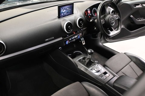 Audi A3 2.0 A3 Sportback 35 TDI S Line 5dr 52