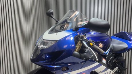 Suzuki GSX-R 2005 28K NEW MOT SERVICED WARRANTY 600CC SUPER SPORT GIXXER 43