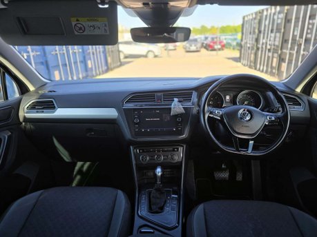 Volkswagen Tiguan 2.0 TDI SE Navigation SUV 5dr Diesel DSG Euro 6 (s/s) (150 ps) 11