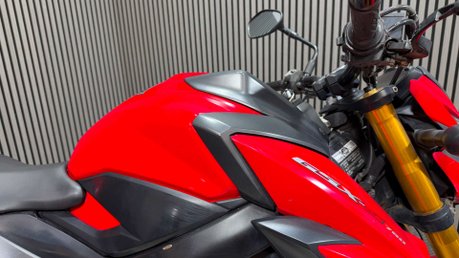 Suzuki GSX-S 2017 96K GOOD RUNNING PROJECT BIKE SPARES OR REPAIR 750CC 24
