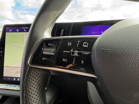 Renault Scenic E-Tech comfort range 60kWh techno SUV 5dr Electric Auto (22kW Charger) (170 ps) 19
