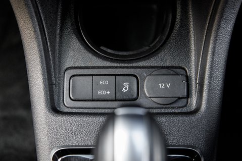 Volkswagen Up E-UP 28