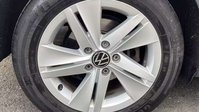 Volkswagen Golf 1.5 eTSI MHEV Life Hatchback 5dr Petrol Hybrid DSG Euro 6 (s/s) (150 ps) 29
