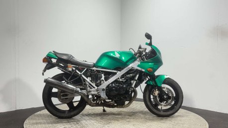 Honda VFR NC21 1986 45K GOOD RUNNING PROJECT BIKE CLASSIC 400CC 1